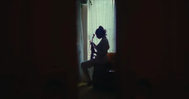 Strings of Nina