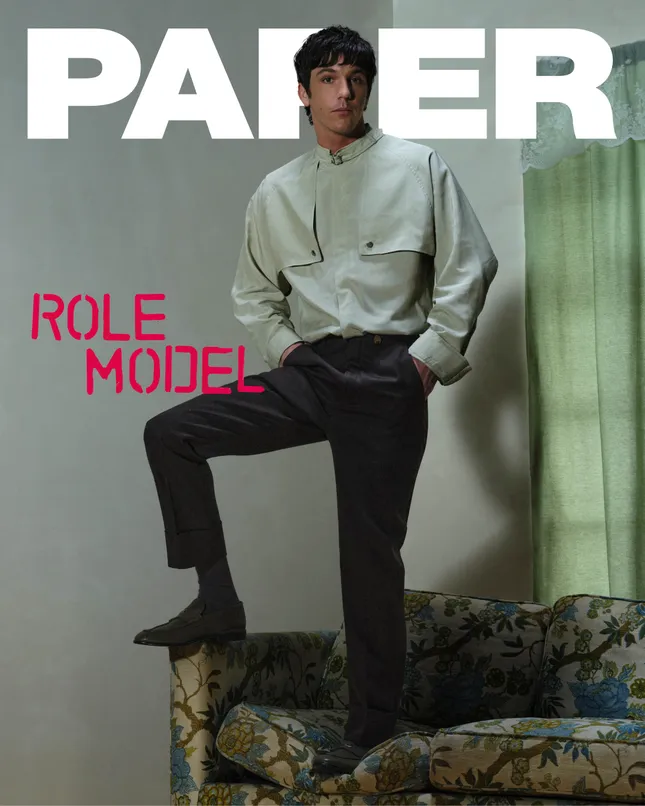 PAPER x ROLE MODEL