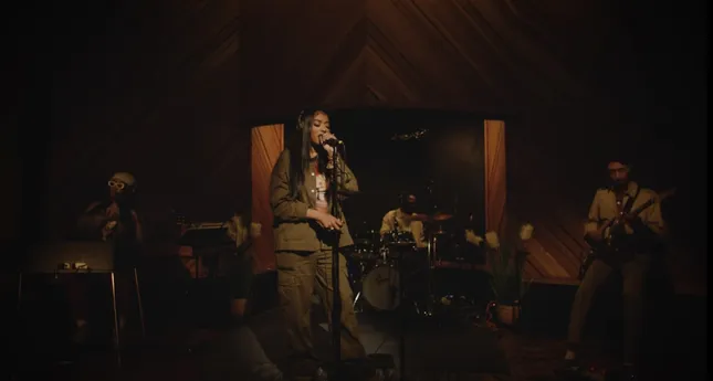 Jean Deaux x TWUG Live Studio Performance
