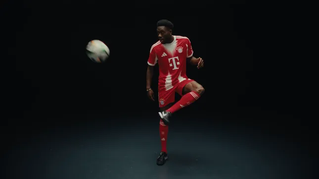 FC Bayern München x DAFL x Coca Cola