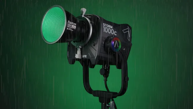 Aputure 100c Commercial