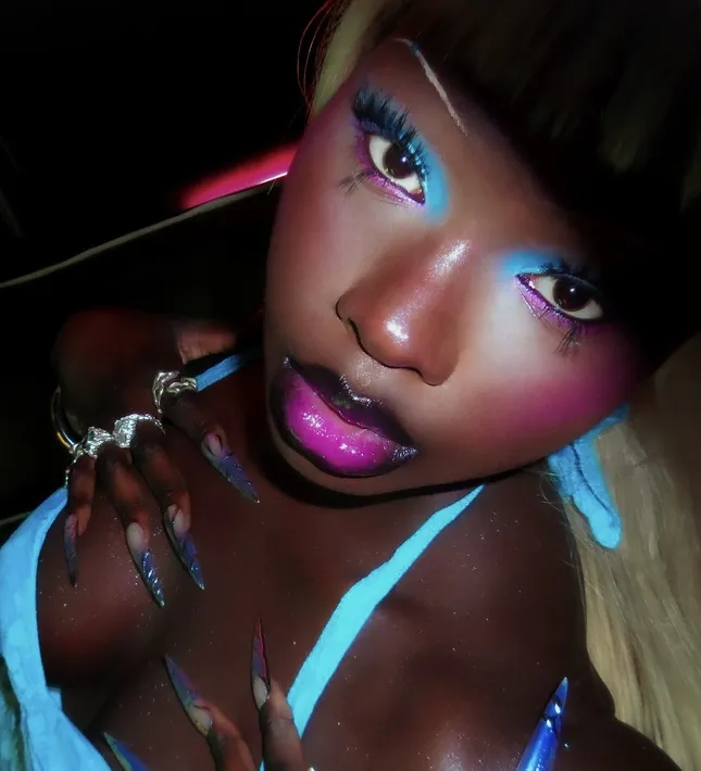 FINESSE STUDIOS CAMPAIGN