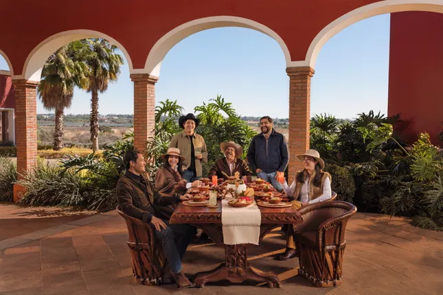 El Mexicano Launch Campaign