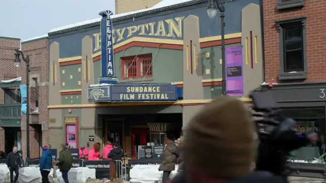Watch the movie that rewrites itself ｜ BBC News