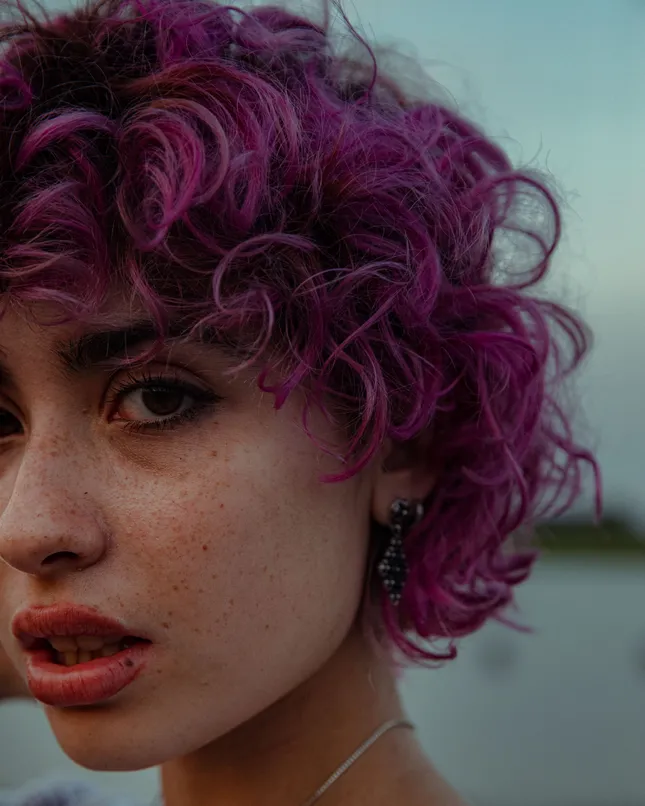 Kelly - Editorial
