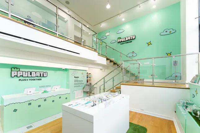 HYBE ENT. Chicago Pop-up