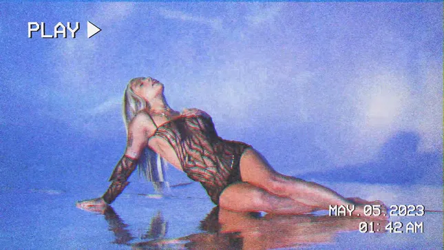 Kiana Ledé - Deeper