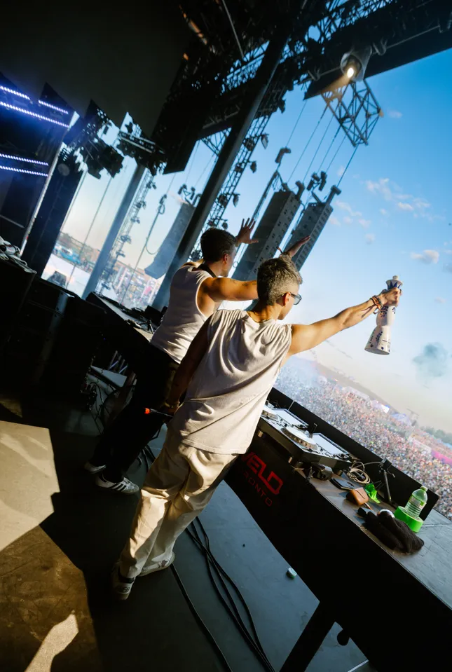 Loud Luxury VELD