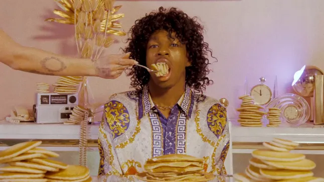 Sam Austins - “Oatmeal Pancakes” (Official Visualizer)