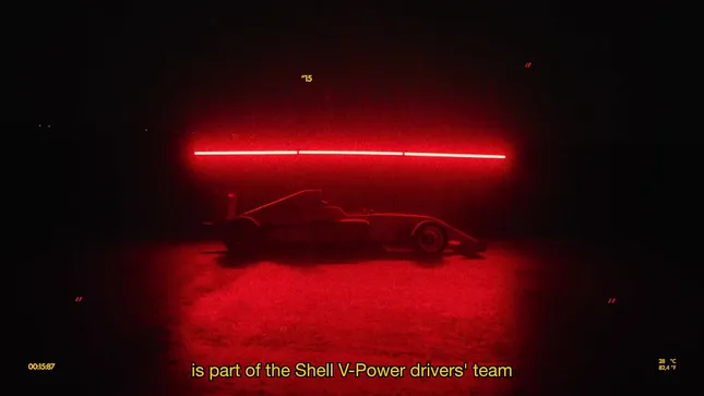 SHELL | Girl Wears Red