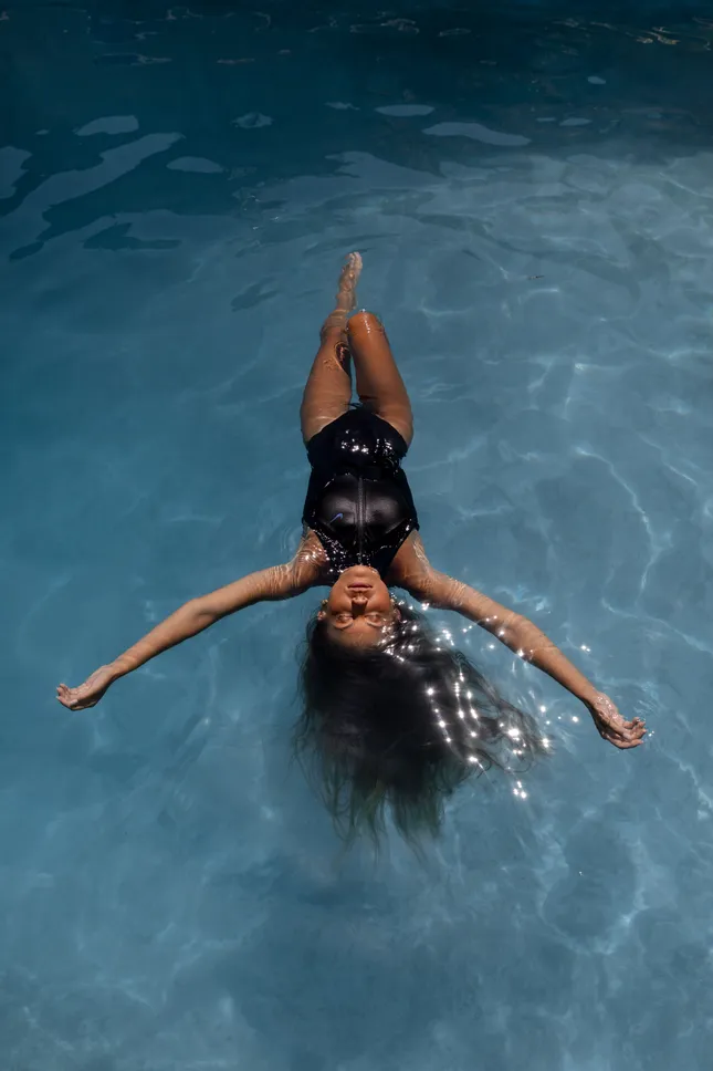 Nike swim