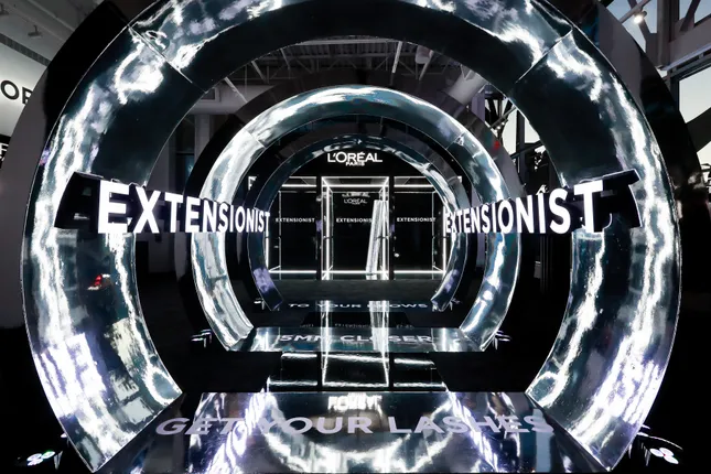 L'Oreal | The Extensionist Experience