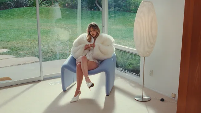 ABC x Suki Waterhouse