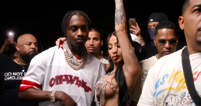 Yailin La Mas Viral, Lil Tjay - Step Up (Video Oficial)