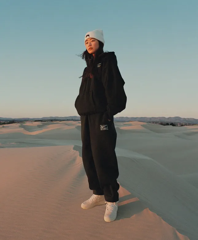 STÜSSY X NIKE