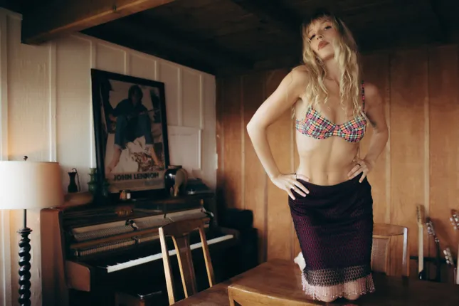 Lennon Stella