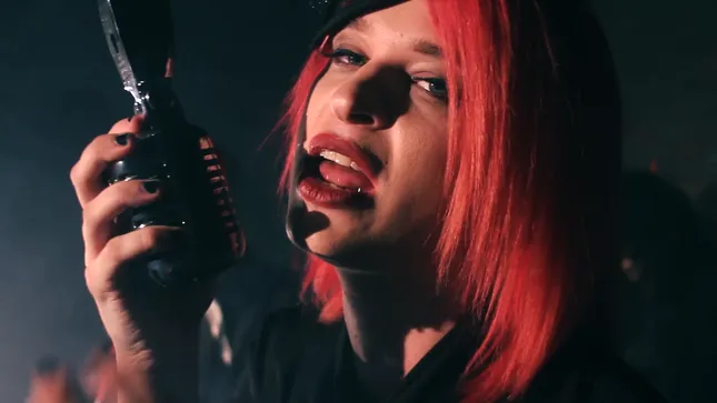 SO METROPOLITAN | SARAH AND THE SAFE WORD | MUSIC VIDEO