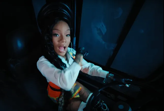 Glorilla - “Hollon”