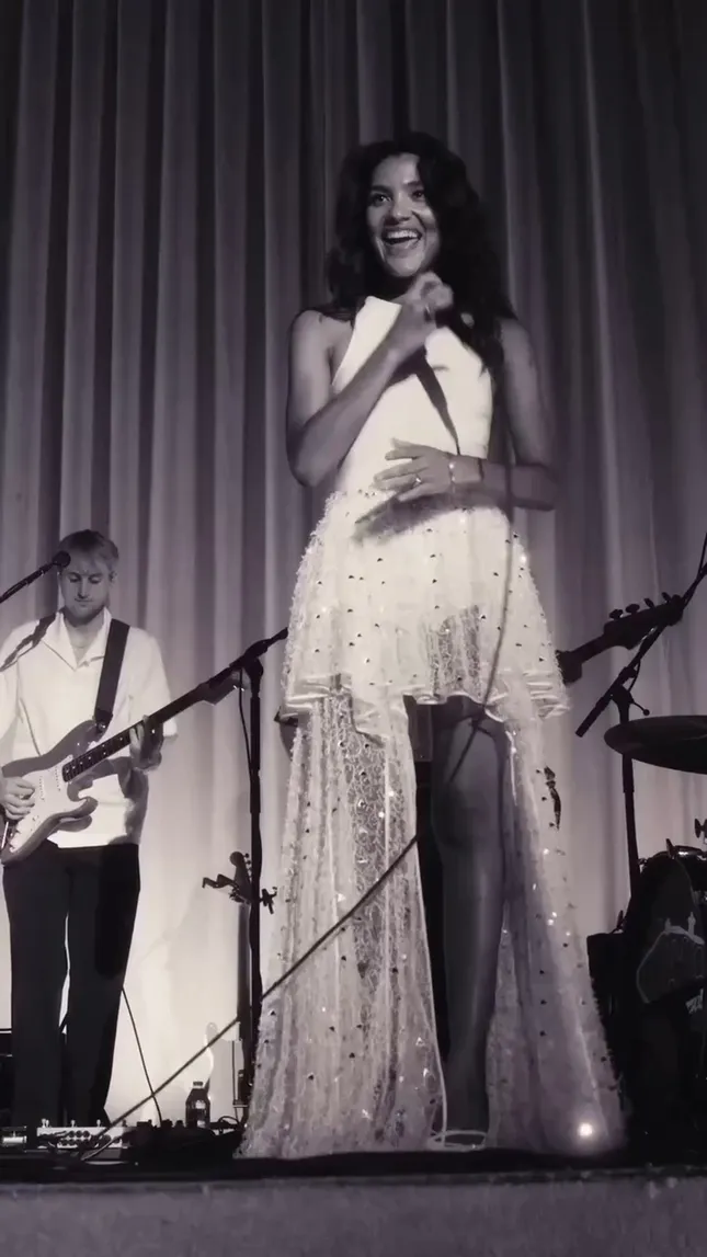 Olivia Dean - ‘Man I Need’