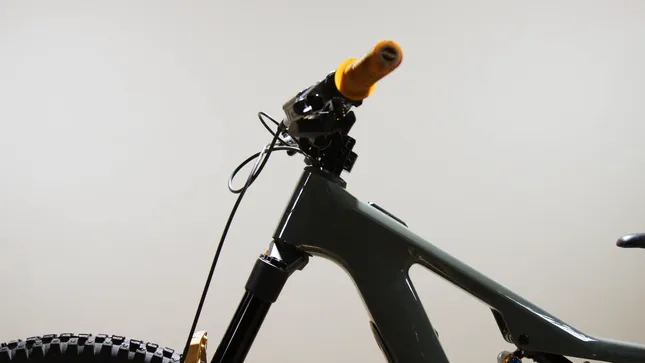 "Look at That" InvisiFRAME