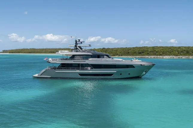 Ocean Alexander - Harbour Island, Bahamas