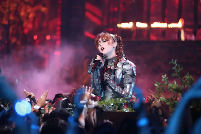 CHAPPELL ROAN VMAS PERFORMANCE