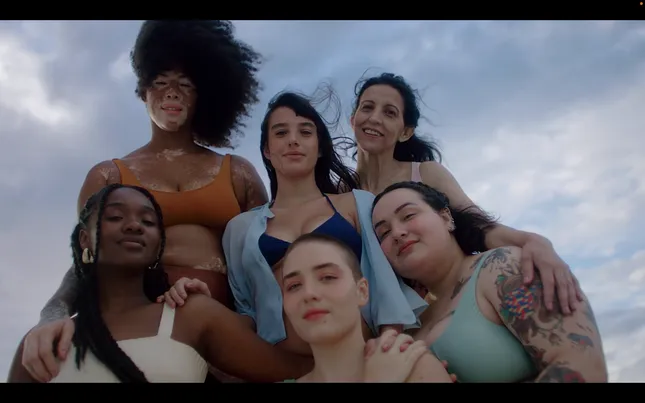 Gillette Venus AD