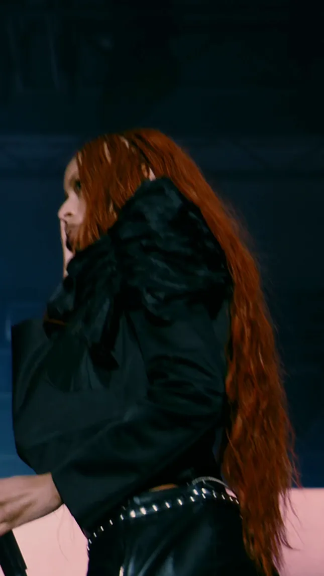 ravyn lenae at the ostrich festival 2026