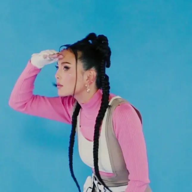 Retro Future E-Girl