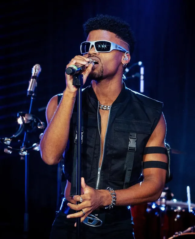 Darien Bernard Performance