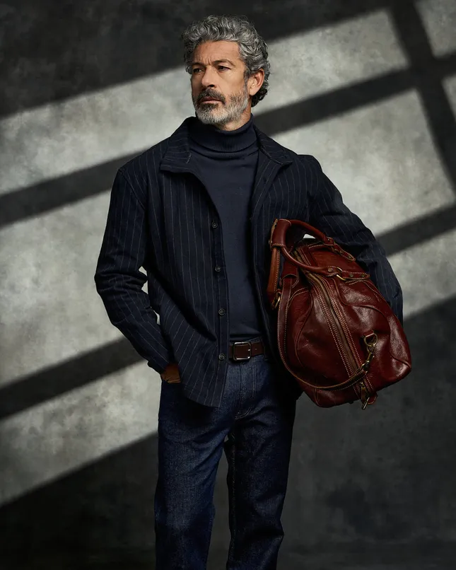 Vintage & Black // Campaign stills photography & retouching