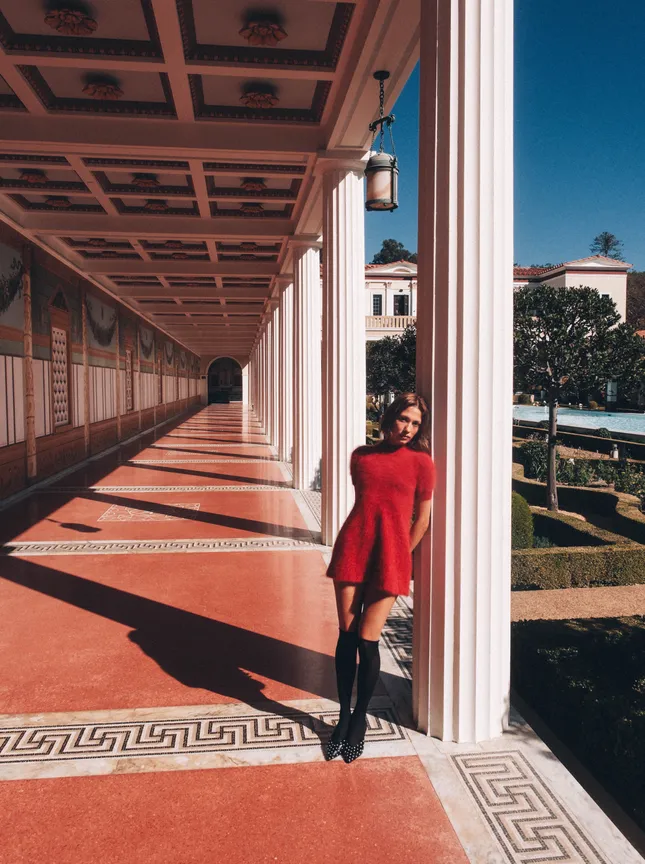 Crystal Serrano by Jonathan Zaoui