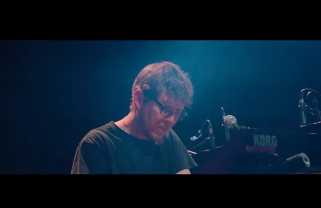 Elijah Fox - Live and In Color