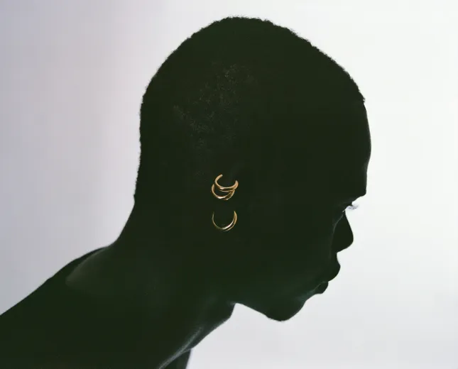 Earring Corporation