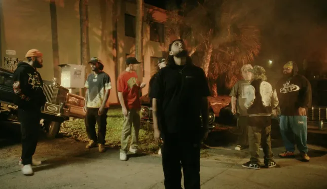 I DON’T GO TO HIGHSCHOOL