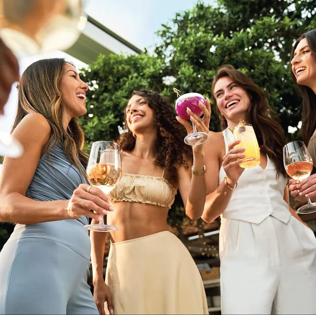 WATR - 1 Hotel Social Campaign