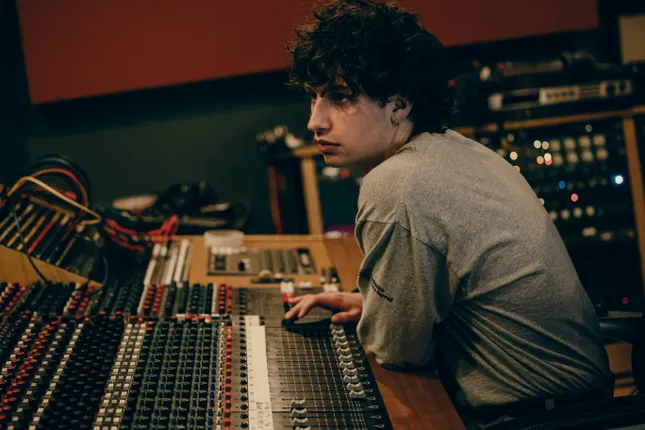 Sunhills - Studio Session