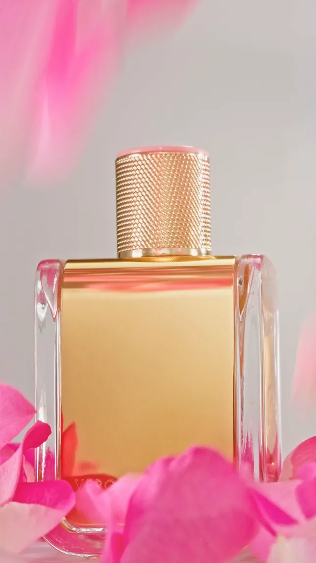 Fragrance Launch Video with Kelly Rutherford