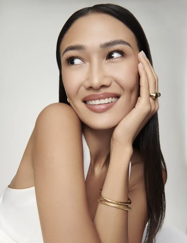 Bobbi Brown