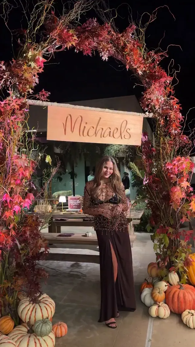 Chrissy Teigen x Cravings Friendsgiving