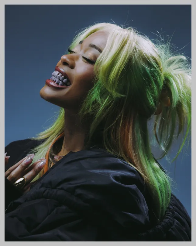 Tia Corine for Hypetrak