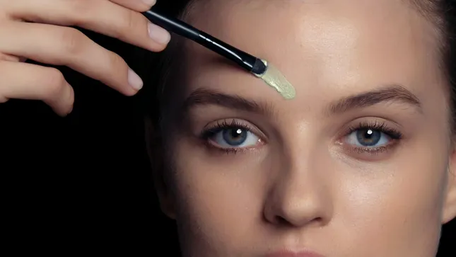 Algenist Color Correcting Drops – Makeup Ad