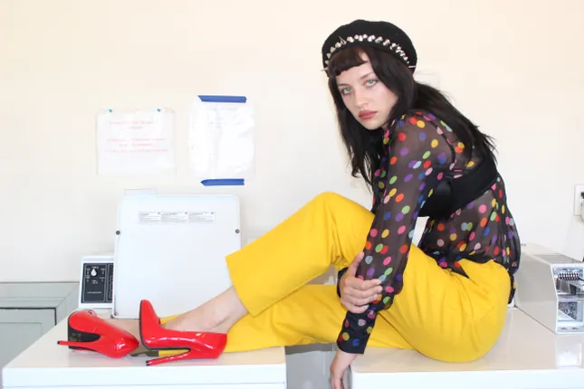 exploring men’s wear fashion on woman with presley