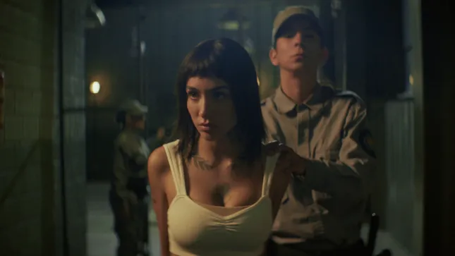 7 Vidas / Maria Becerra (Music Video)