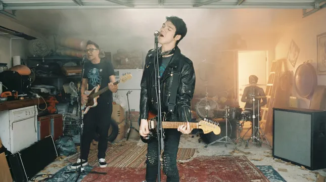 Goody Grace x Blink182 "Scumbag"