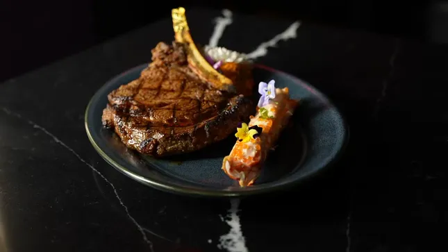 Primal Cut Steakhosue - Social Content