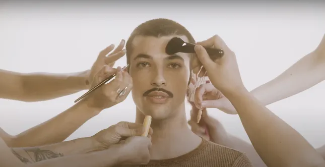 "BUZZCUT" - LoveLeo