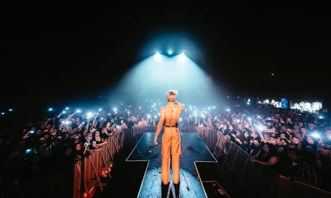 Conor Burns on tour (supporting LANY) at The Salt Shed, Chicago, IL