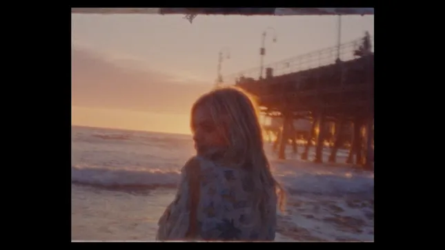 Kelsea Ballerini - LA (Visualizer)