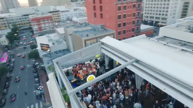 ZueZeu July 4th @ Andaz - FPV
